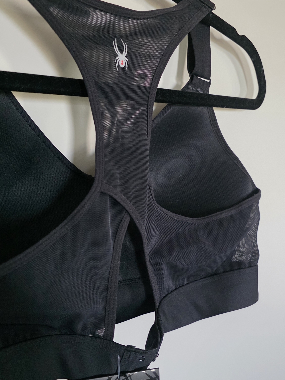 Spyder High Impact Sports Bra Black Racerback Medium NWT Support Gym - Picture 7 of 7